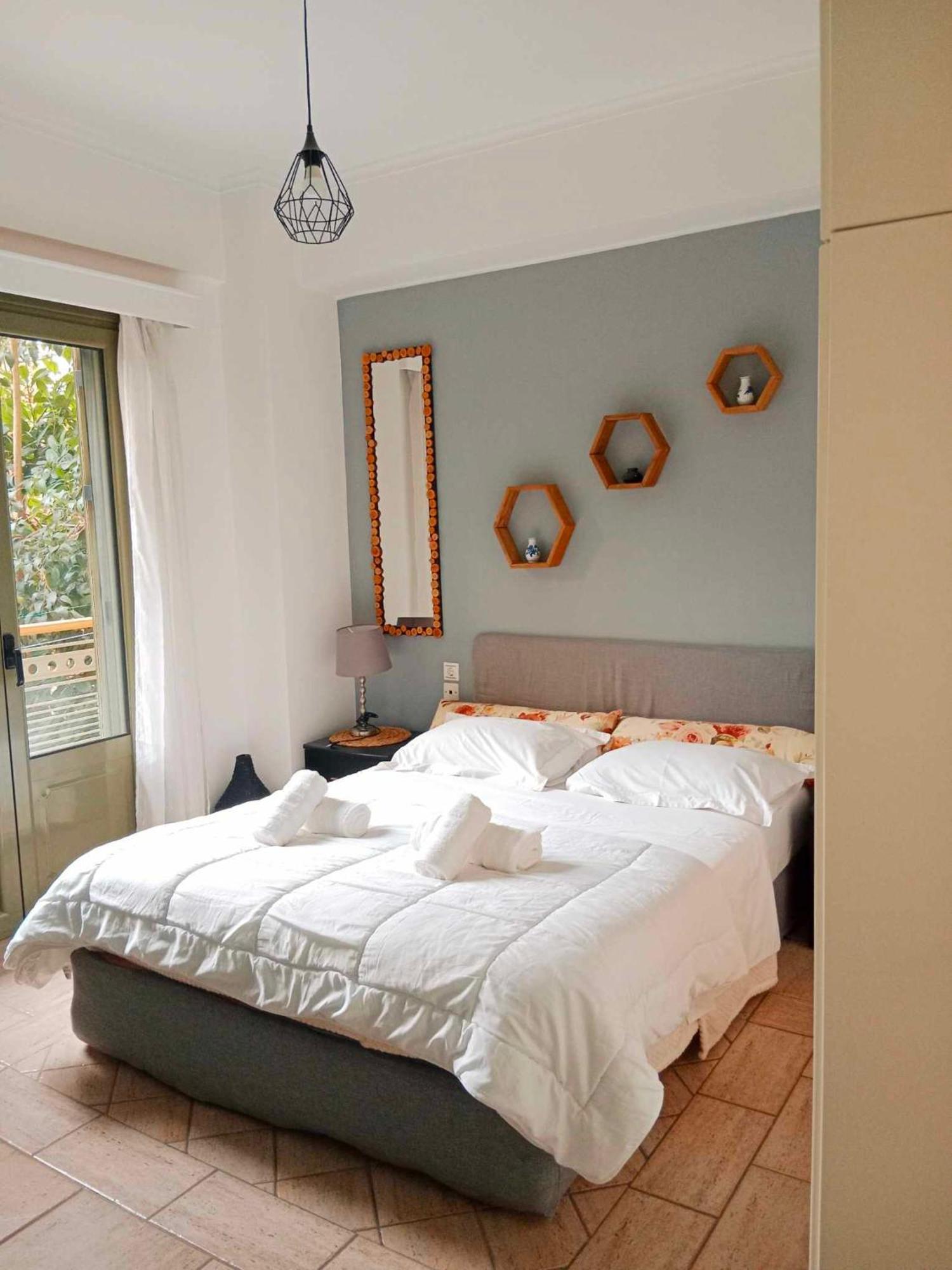 Lazarus 2Bd Apartment In The Center Patras Dış mekan fotoğraf