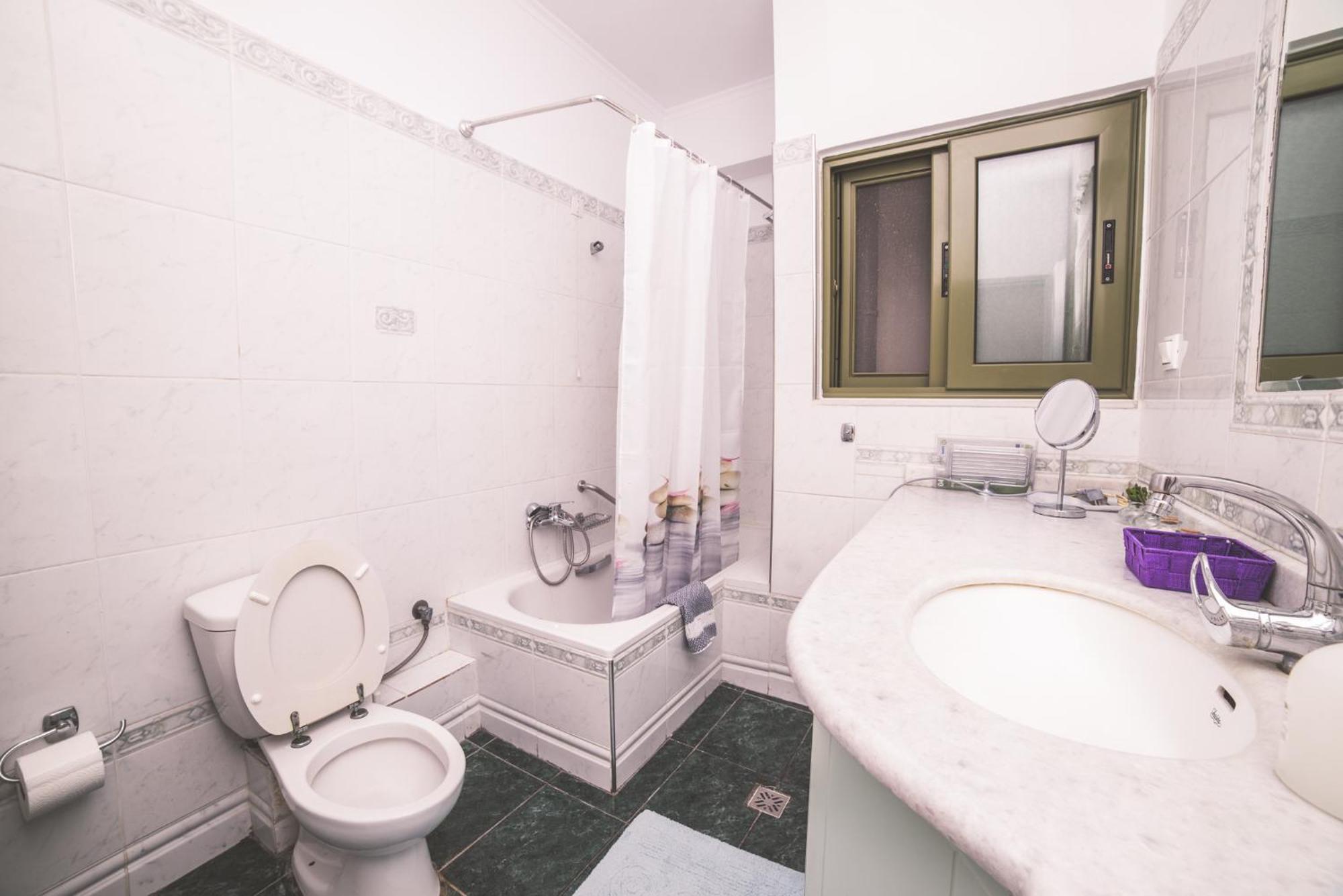Lazarus 2Bd Apartment In The Center Patras Dış mekan fotoğraf