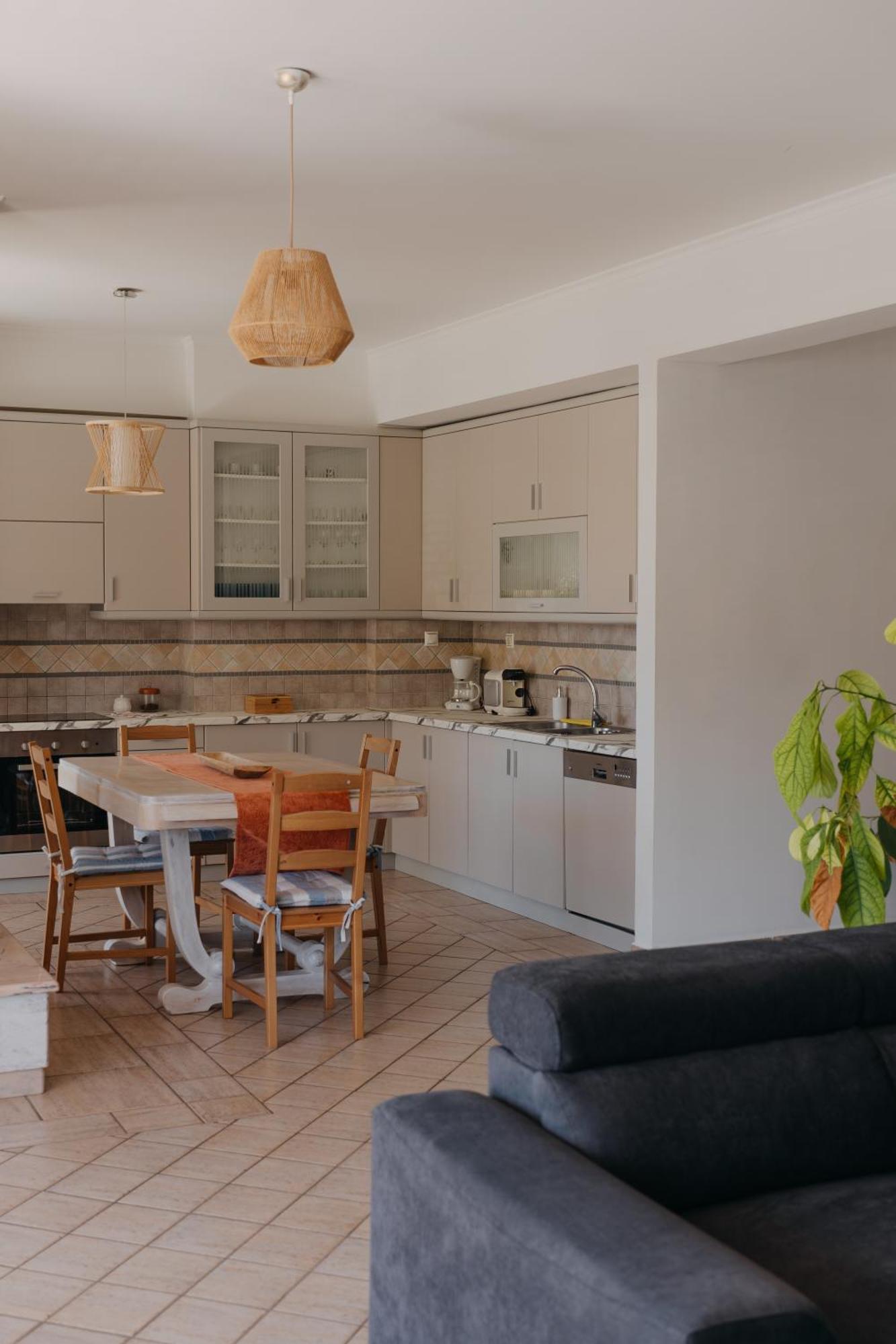 Lazarus 2Bd Apartment In The Center Patras Dış mekan fotoğraf